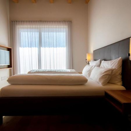 Bruehl Suites&Residence Калдаро Екстериор снимка