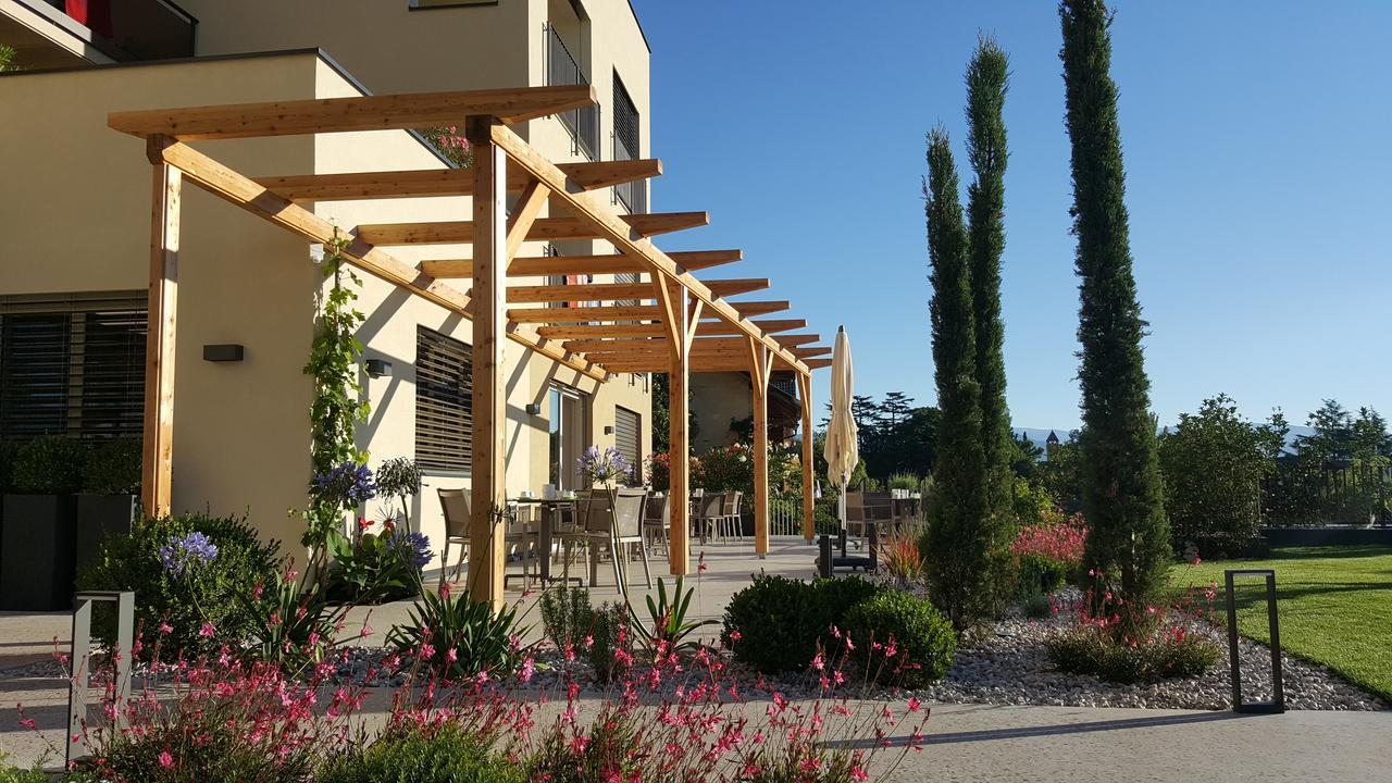Bruehl Suites&Residence Калдаро Екстериор снимка