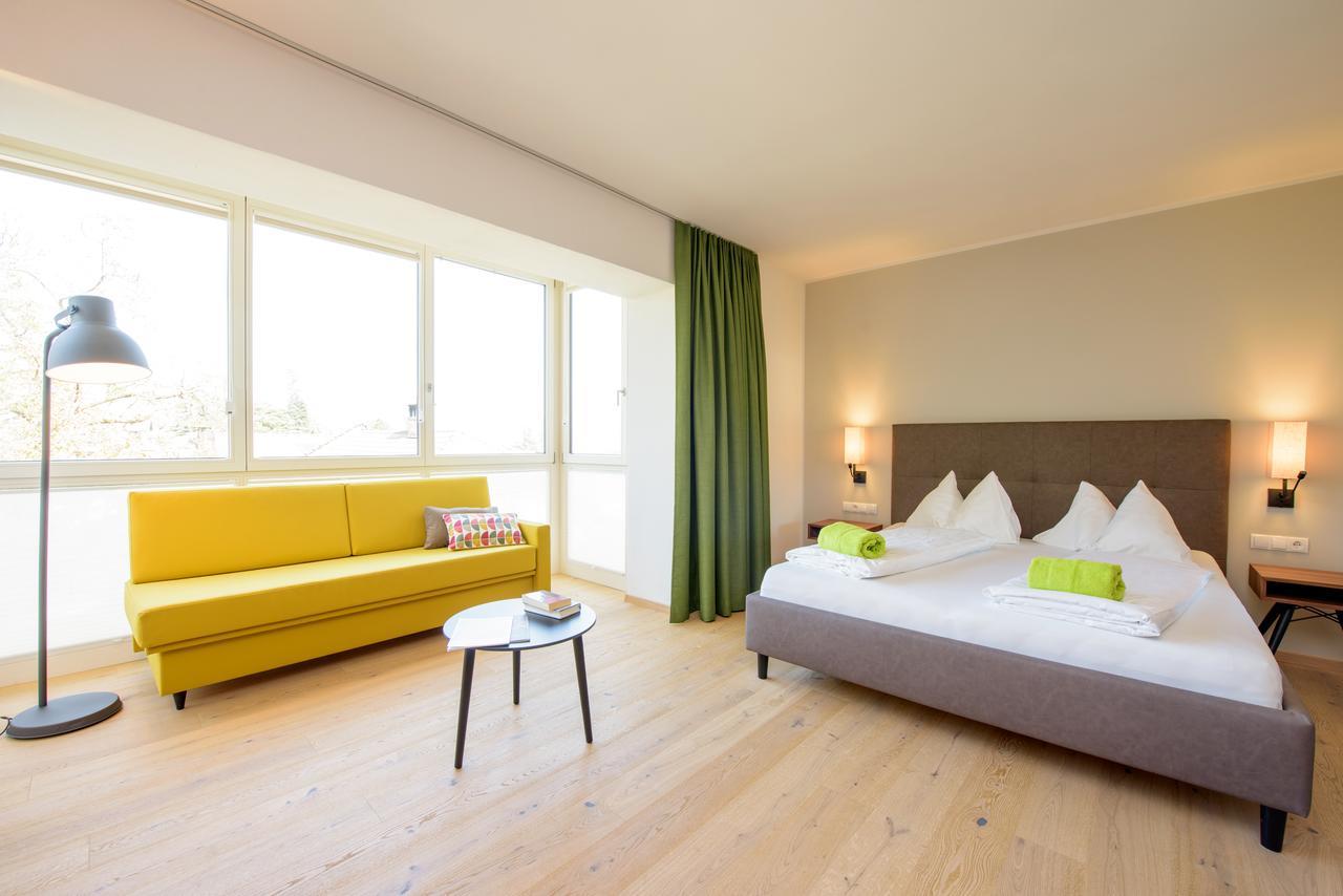 Bruehl Suites&Residence Калдаро Екстериор снимка