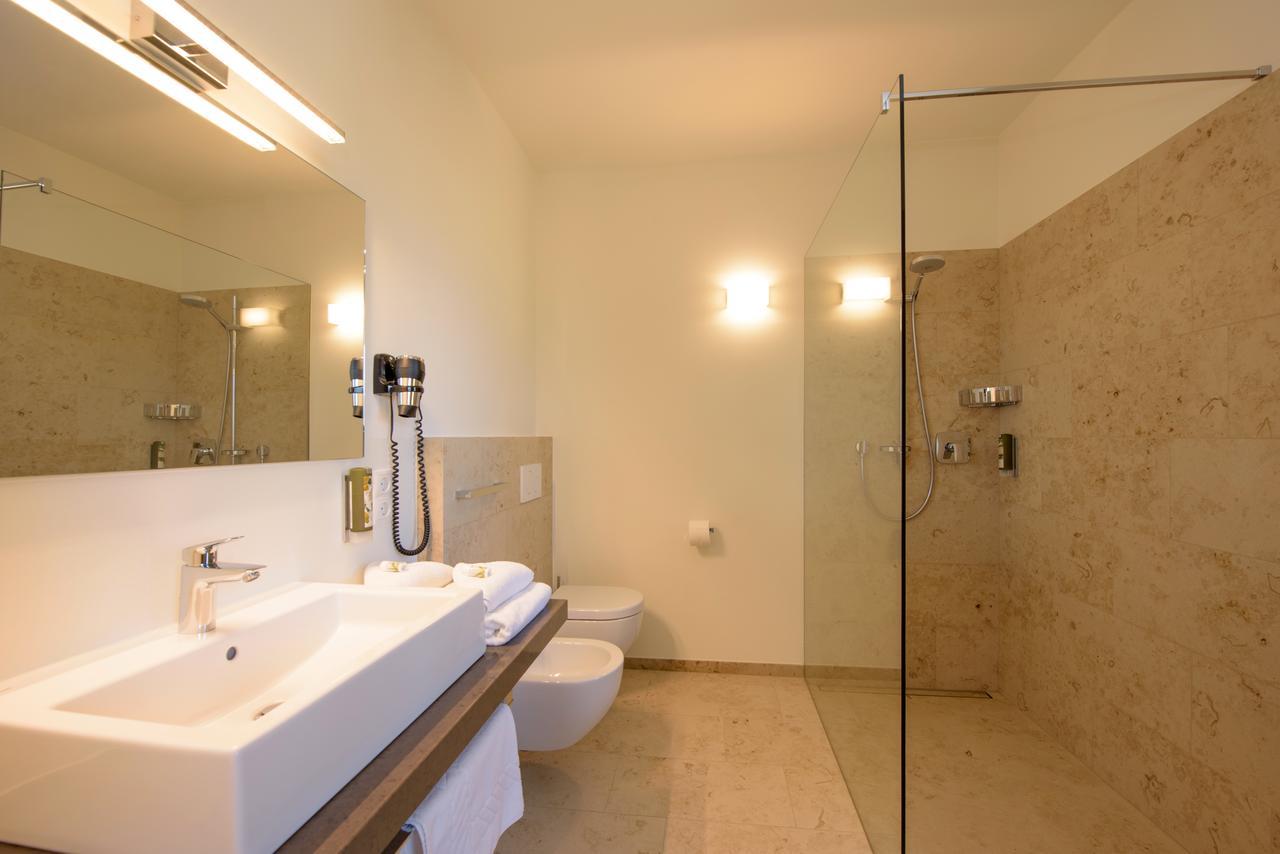 Bruehl Suites&Residence Калдаро Екстериор снимка