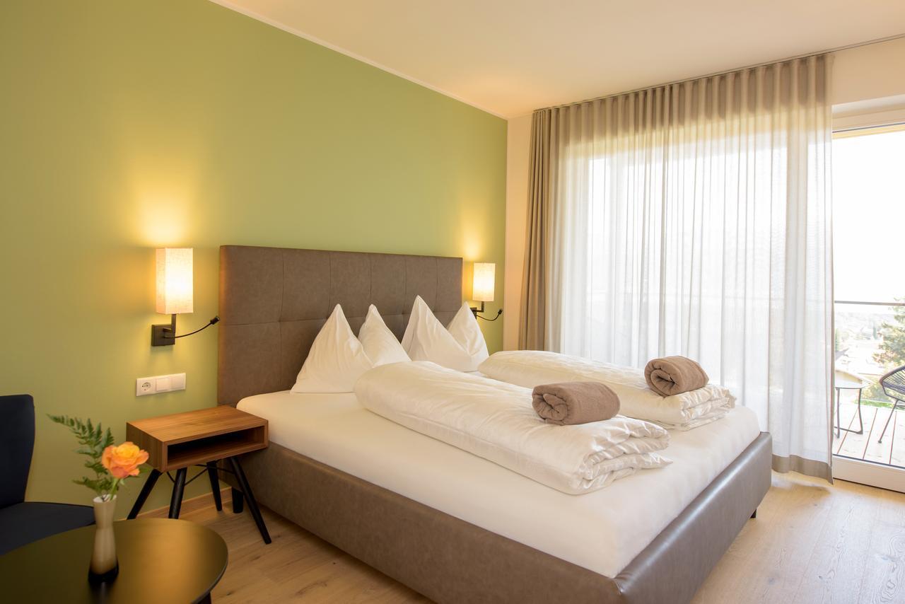 Bruehl Suites&Residence Калдаро Екстериор снимка