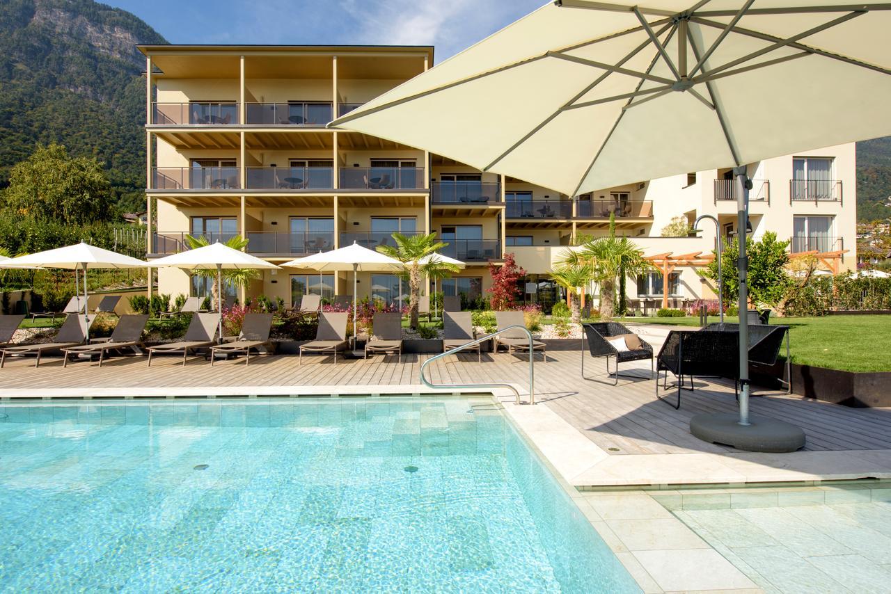 Bruehl Suites&Residence Калдаро Екстериор снимка